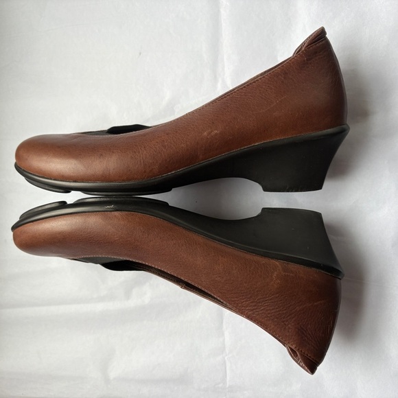 Wolky Comfort Shoes sz 8 Brown Leather Ballet Slip on Heels Walking - Picture 10 of 13